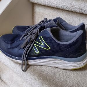 Men's 13 New Balance Neon and Blue Running Shoes